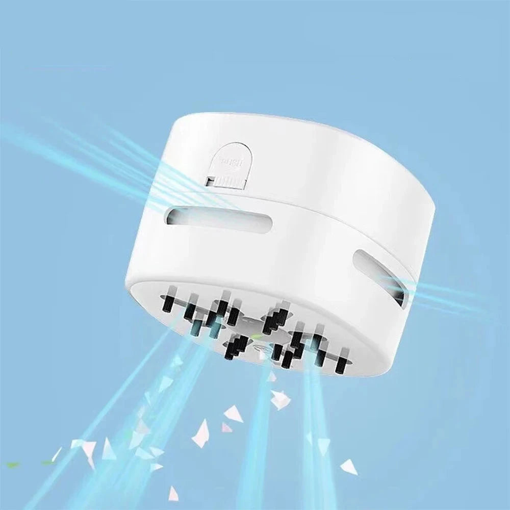 Mini desk vacuum cleaner