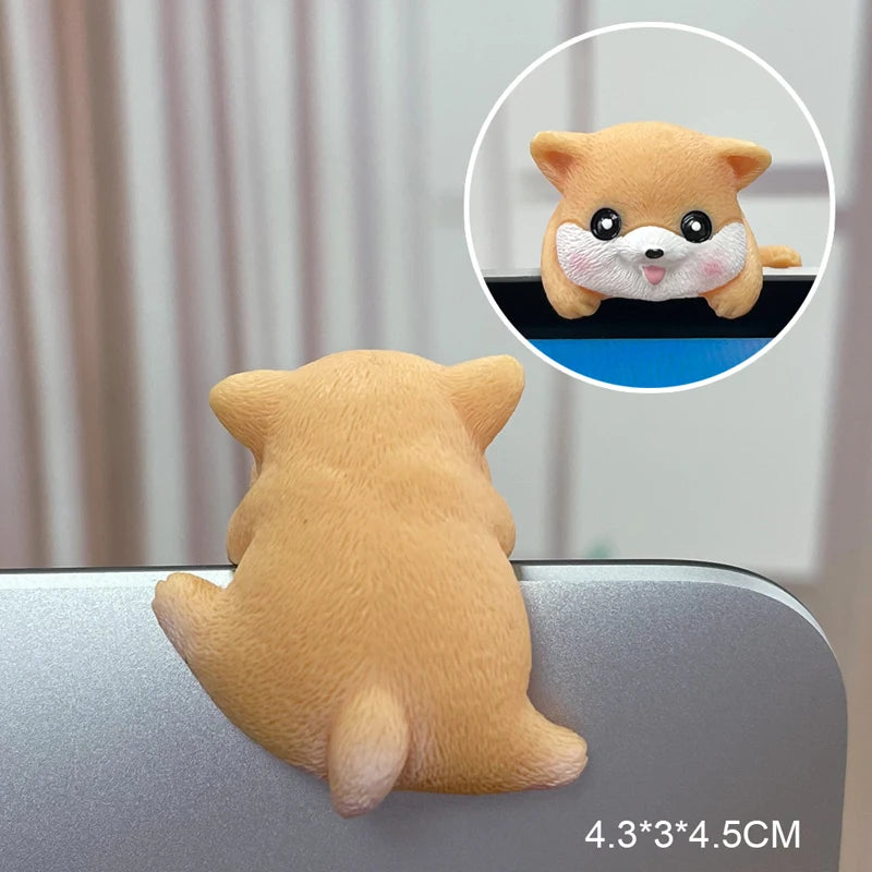 Hanging animal computer decoration